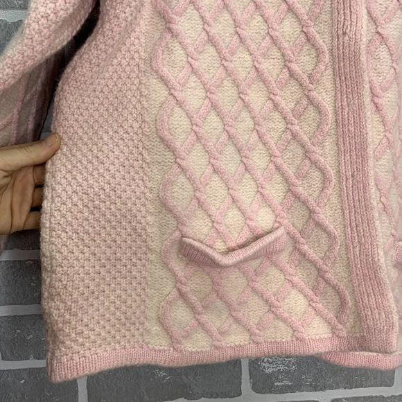 Aran Crafts 100% Merino Wool Cardigan XL Made in Ireland. - Picture 5 of 9